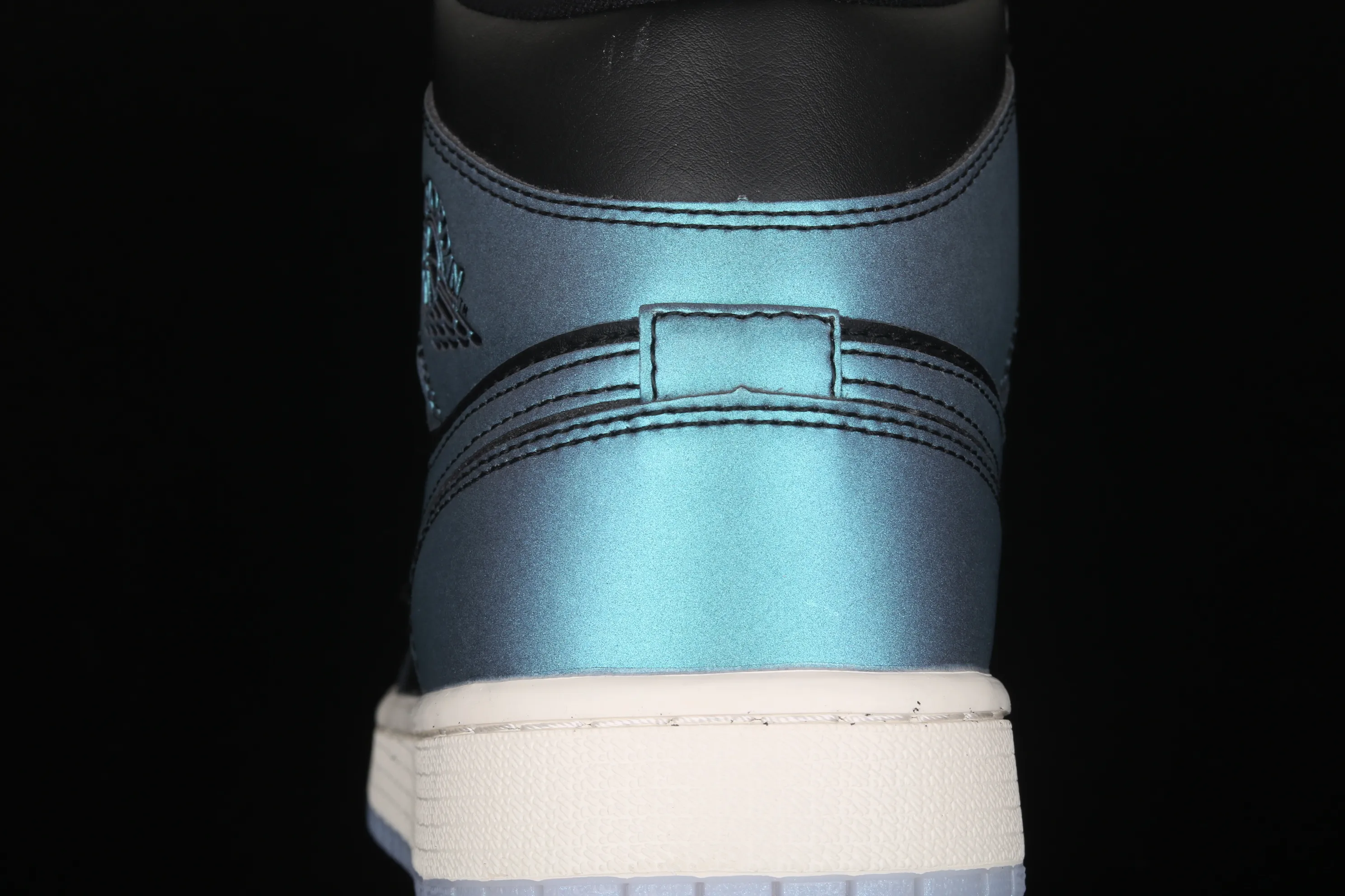 All categories Air Jordan Jordan series basketball shoes Air Jordan 1 Mid Air Jordan 1 Mid AJ1 Joe 1 mid-top series basketball shoes BQ6472-009